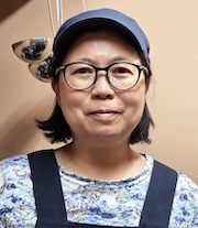 店長 三宅さん